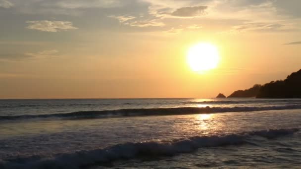 Mooie hemel zonsondergang. — Stockvideo