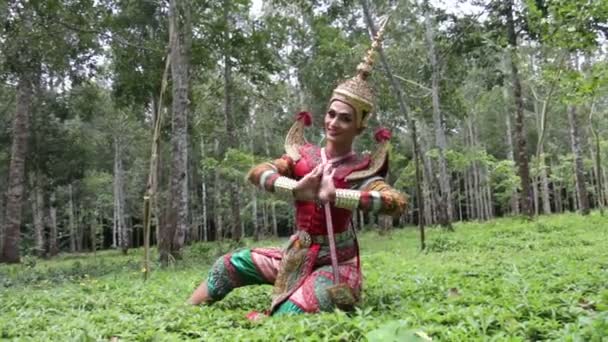 Ανώτατο Ταϊλάνδης μάσκα ή Κον χορευτικό δράμα Ταϊλανδικά στυλ. — Αρχείο Βίντεο