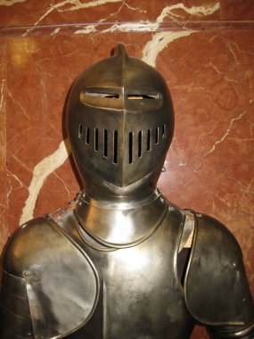 Ortaçağ ve dekoratif zırh.