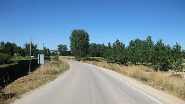 Campos Agrícolas Con Carreteras —  Fotos de Stock