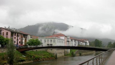 Bir köyün nehri.
