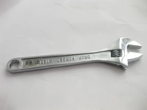 Spanner Witte Achtergrond — Stockfoto