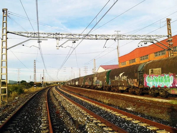 Старые Железнодорожные Пути Промышленной Зоне — стоковое фото