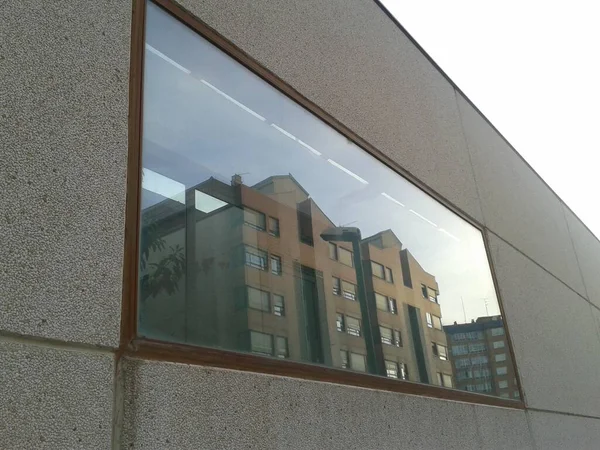 Reflexões Edifícios Vidro — Fotografia de Stock