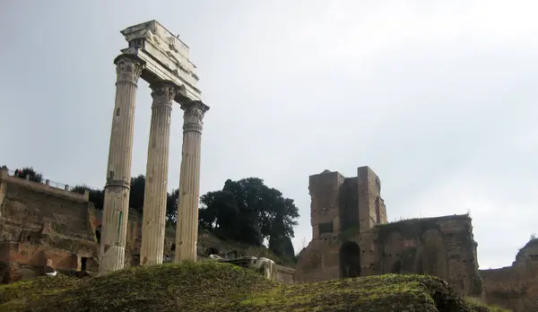 Antik Roma Şehri Harabe Halinde — Stok fotoğraf