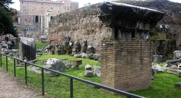 Cidade Antiga Roma Ruínas — Fotografia de Stock