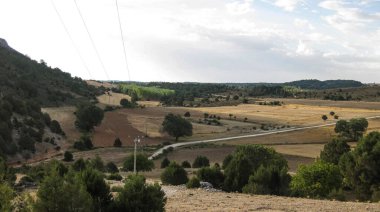 İspanya 'nın kırsal dağ manzaraları.