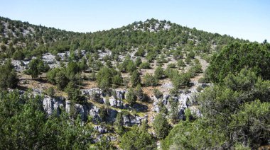 İspanya 'nın kırsal dağ manzaraları.