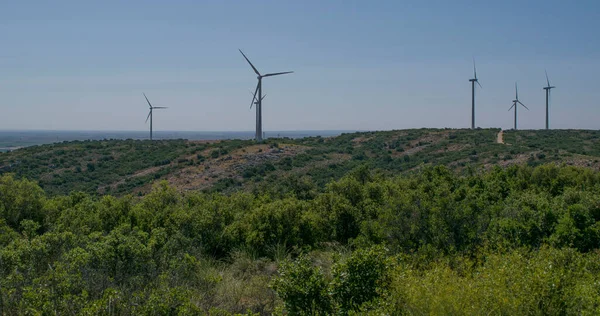 Windräder Auf Einem Berg — Stockfoto