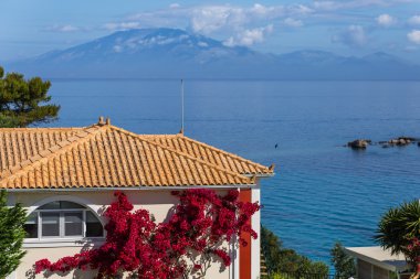 Güzel manzara denize