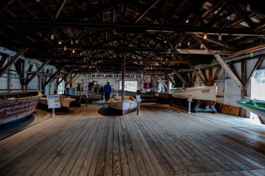 St Michaels, MD, ABD -- 7 Mayıs 2021. Chesapeake Körfezi Denizcilik Müzesi 'nde geniş açılı bir fotoğraf çekildi..