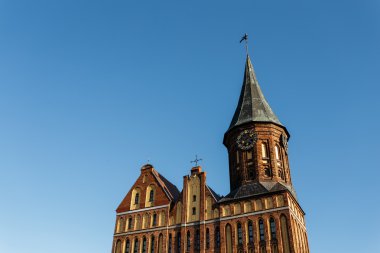 Cephe katedral ve eski Saat Kulesi parçası