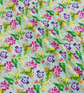 Beyaz arkaplanda çiçek deseni 