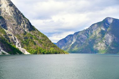 Norveç 'te Naeroyfjord. UNESCO Dünya Mirası.