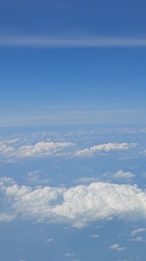 mavi gökyüzü ve bulut görünümü