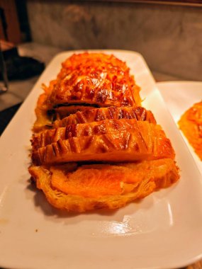 Lezzetli yiyeceklere yakın.