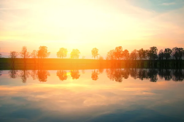 ミラー湖風景 — ストック写真