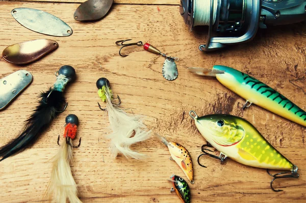 Un Ensemble D'accessoires De Pêche Pour La Pêche Avec Image stock - Image  du film, attrayant: 246810729