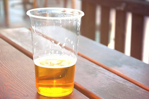 Пиво на столе Стоковое Фото