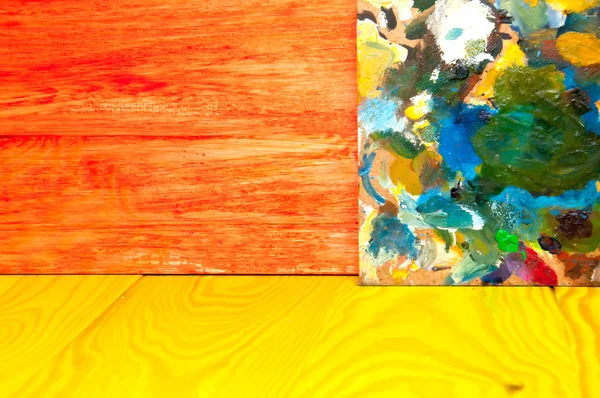 Festés paletta a színes fából készült háttér — Stock Fotó