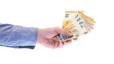 Avro banknotlarının el ele tutulması beyaz arka planda izole edildi