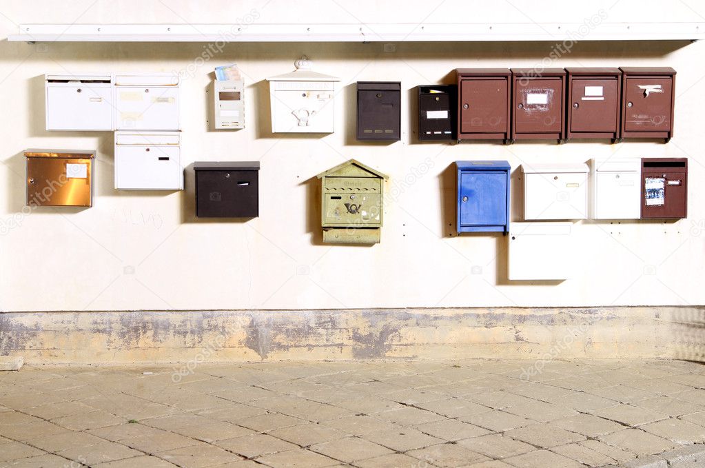 postboxes / mailboxes / letterboxes