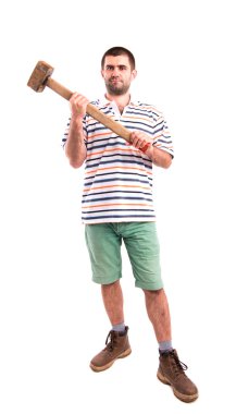 Beyaz bir arka plan üzerinde çekiç olan bir adam