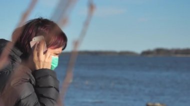 The lady arguing to her employer over the phone in Finland