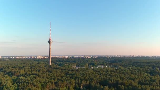 Idyllic aerial shot of the tv tower in Tallinn Estonia. — Stock Video