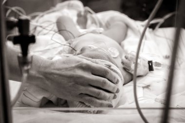 Büyükanne bebek NICU