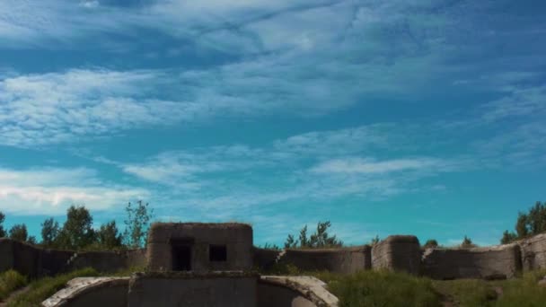 Nuvens Voadoras Sobre Forte Trench Lapso Tempo — Vídeo de Stock