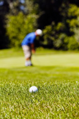 Oyuncular ile Golf Sahası