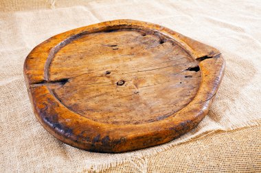 çok eski ahşap kesme tahtası