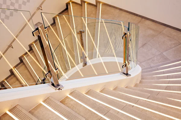 Moderne Treppe Aus Weißem Marmor Blick Von Oben — Stockfoto