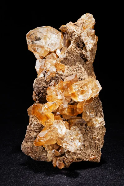 Bergkristall in der Natur — Stockfoto