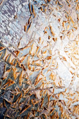 Altın rengi olan resimde soyutlama