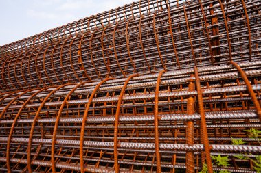 Sütunlar için ağ takviyesi