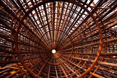 Üzerinden mesh takviye sütunlar için, görmek içinde