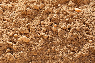 Çakıl taşlı parlak kum