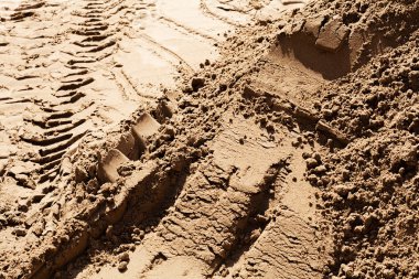 İnşaatta çakıllı daha küçük kum