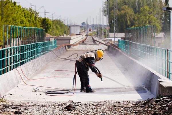 Betonstrahlen Beachten Sie Die Geringe Schärfentiefe — Stockfoto