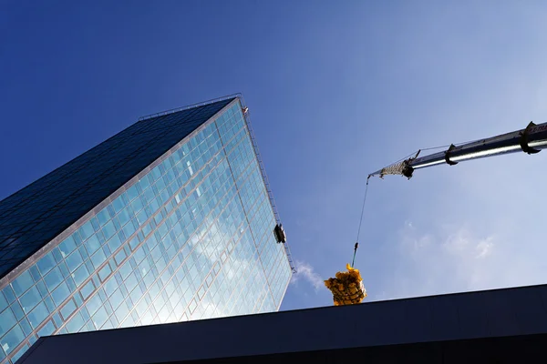 Overdracht Lading Kraan Een Gebouw — Stockfoto