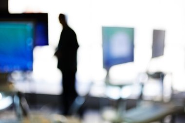 Gölgeler ve arka plan bulanık için amfitiyatro siluetleri