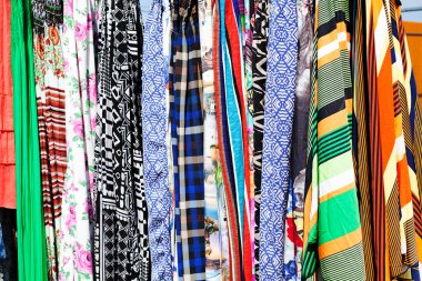 Giysiler için malzemeler