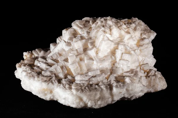 Halite Mineral Fundo Preto — Fotografia de Stock