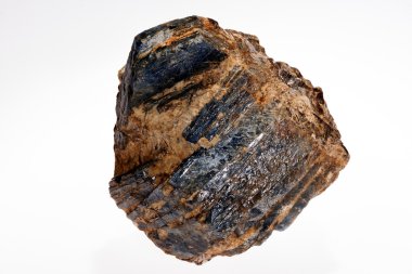 Beyaz arkaplanda safiri