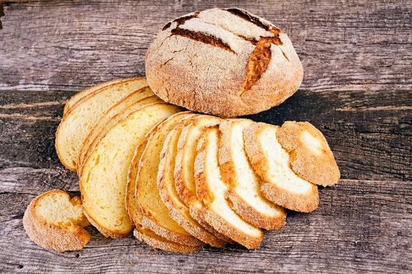 Pane Mais Rotondo Sulla Tavola Legno Nota Profondità Campo Poco — Foto Stock