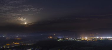 mehtaplı gece manzarası