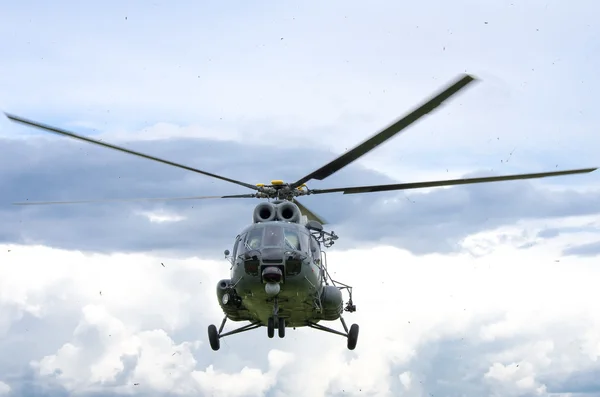 Helicóptero das forças aéreas lituanas — Fotografia de Stock