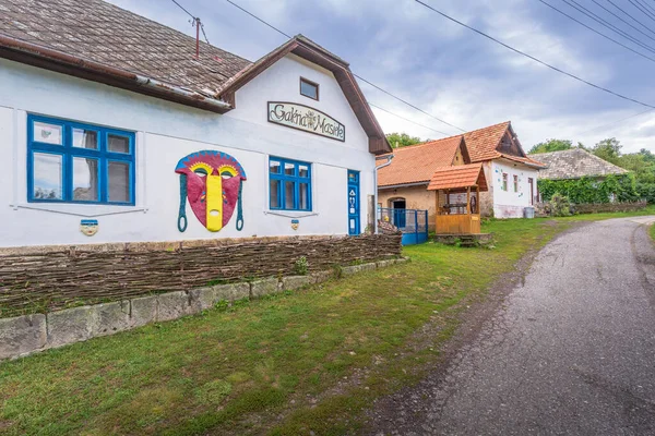 Das Kleine Dorf Liov Der Nähe Von Dudince Ist Reich — Stockfoto